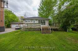 17 LAKE DRIVE E | Georgina Ontario | Slide Image Three