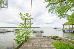 17 LAKE DRIVE E | Georgina Ontario | Slide Image Eight