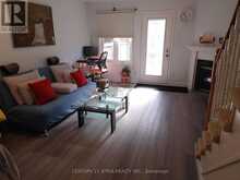 76 ELLESMERE STREET | Richmond Hill Ontario | Slide Image Ten