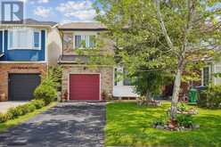 116 CHIPMUNK CRESCENT | Brampton Ontario | Slide Image Three