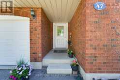 47 TRILLIUM WAY | Brantford Ontario | Slide Image Four