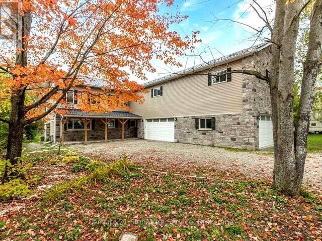 127 MASKINONGE ROAD Tay Ontario, L0K 2A0 - 6 Bedrooms Waterfront Home For sale