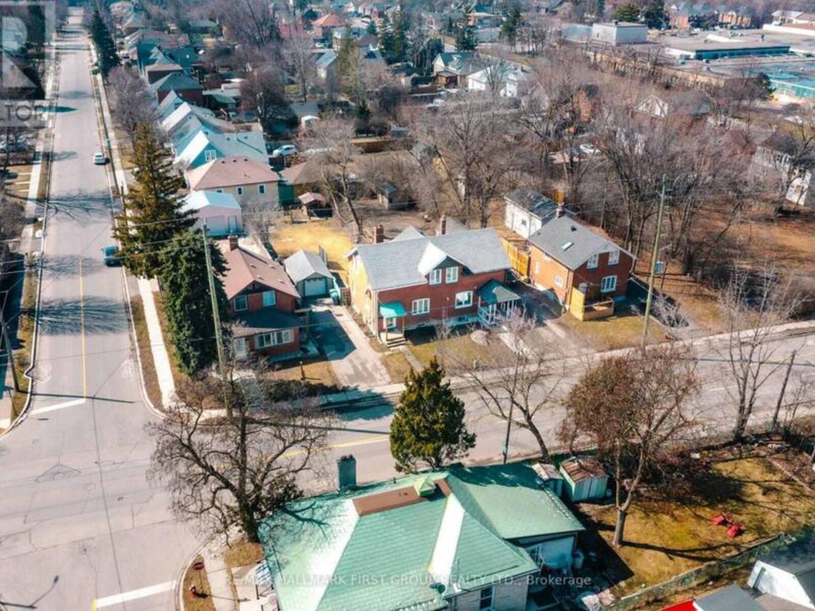 7 MCMURCHY AVENUE S, Brampton, Ontario L6Y 1Y1
