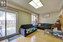12 STAVERTON COURT | Toronto Ontario | Slide Image Seven