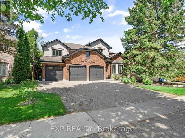 816 NORWICK ROAD Newmarket Ontario, L3X 1K8 - 7 Bedrooms Home For Sale
