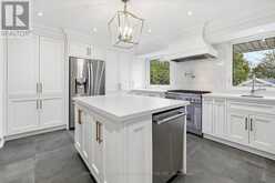 1601 VENETIA DRIVE | Oakville Ontario | Slide Image Nine