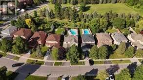 23 DEER VALLEY DRIVE | Caledon Ontario | Slide Image Three