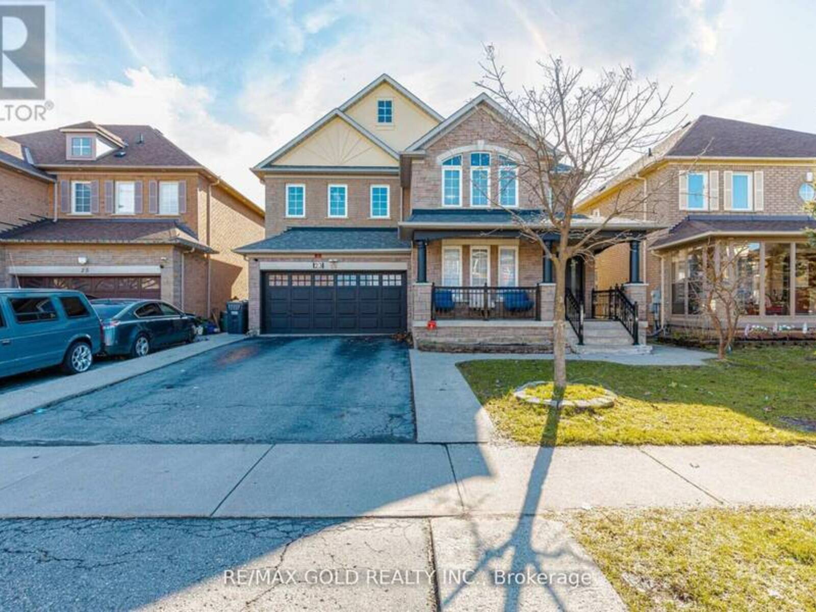 23 WILD INDIGO CRESCENT, Brampton, Ontario L6R 2J9