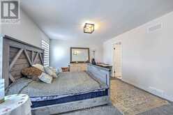 944 TRAILSWAY AVENUE | London Ontario | Slide Image Nineteen
