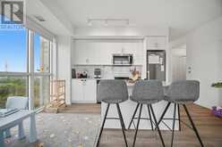 618 - 509 DUNDAS STREET W | Oakville Ontario | Slide Image Ten