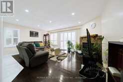 1 WOOLISTON CRESCENT | Brampton Ontario | Slide Image Ten
