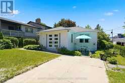 70 OAK STREET | Grand Bend Ontario | Slide Image Eight
