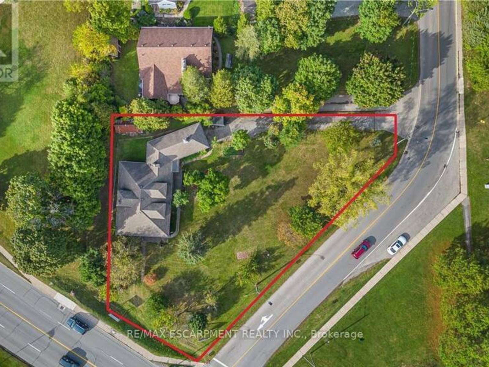 21 FIRST AVENUE, Welland, Ontario L3C 1X7