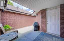 18 - 10 ISHERWOOD AVENUE | Cambridge Ontario | Slide Image Three