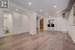 37 LAURALYNN CRESCENT | Toronto Ontario | Slide Image Eighteen