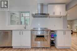 37 LAURALYNN CRESCENT | Toronto Ontario | Slide Image Eight