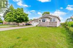 19 GOLDING AVENUE | Brampton Ontario | Slide Image Three