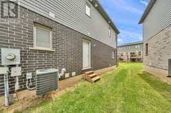 13 PONY WAY | Kitchener Ontario | Slide Image Two