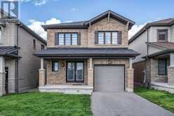 32 HEDGES CRESCENT | Hamilton Ontario | Slide Image One
