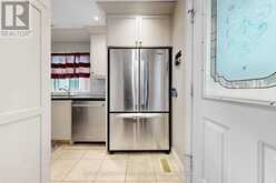 14 HESLOP DRIVE | Toronto Ontario | Slide Image Three