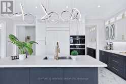 282 REG HARRISON TRAIL | Newmarket Ontario | Slide Image Sixteen