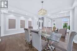 282 REG HARRISON TRAIL | Newmarket Ontario | Slide Image Eight