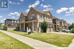 2 APPLE GROVE COURT | Vaughan Ontario | Slide Image Three