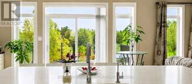283 MACALISTER BOULEVARD | Guelph Ontario | Slide Image Thirteen