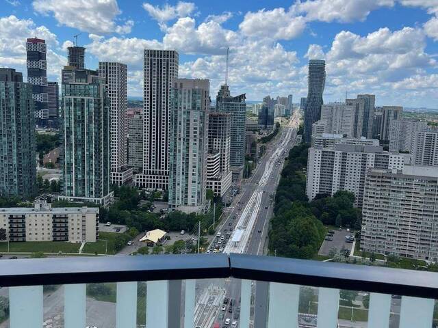 1 FAIRVIEW ROAD E Mississauga Ontario, L5A 0B4 - 2 Bedrooms Condo For Sale