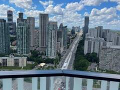 1 FAIRVIEW ROAD E Mississauga Ontario, L5A 0B4