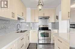 701 - 100 LEEWARD GLENWAY | Toronto Ontario | Slide Image Sixteen