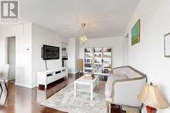 701 - 100 LEEWARD GLENWAY | Toronto Ontario | Slide Image Eight