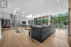 7 WHITELAW COURT | Markham Ontario | Slide Image Fifteen