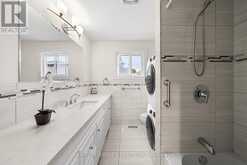 29 WESTWOOD LANE | Richmond Hill Ontario | Slide Image Eighteen