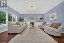 21 WOLF TRAIL CRESCENT | Richmond Hill Ontario | Slide Image Seventeen