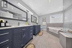 21 WOLF TRAIL CRESCENT | Richmond Hill Ontario | Slide Image Thirty