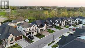 102 MILLPOND ROAD | Niagara-on-the-Lake Ontario | Slide Image Thirty-five