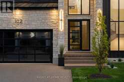 102 MILLPOND ROAD | Niagara-on-the-Lake Ontario | Slide Image Four