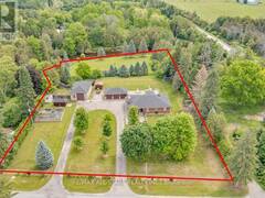 562 CATERING ROAD Georgina Ontario, L0E 1R0