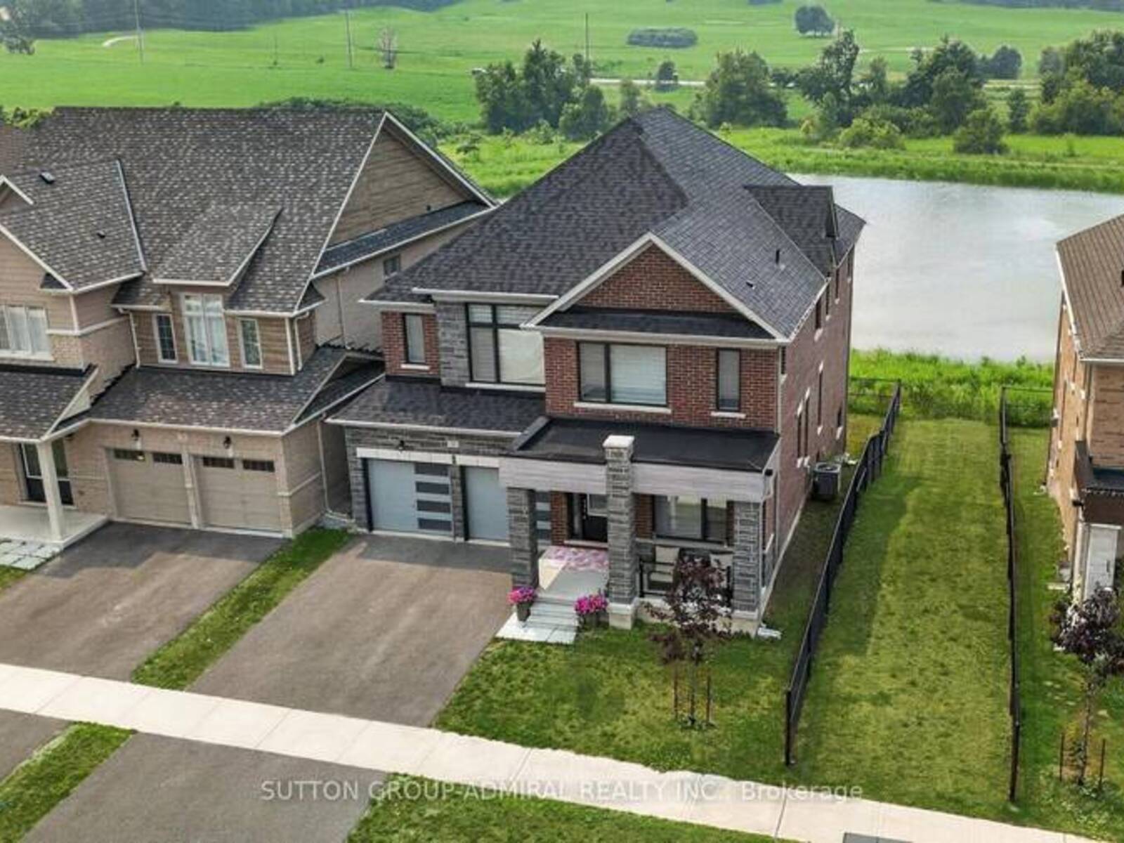 76 CALYPSO AVENUE, Midhurst, Ontario L9X 2C5