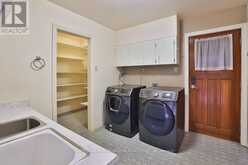 670 MEADOW WOOD ROAD | Mississauga Ontario | Slide Image Twelve