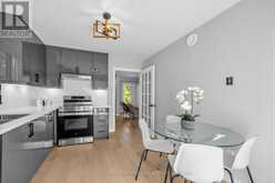 350 PICKERING CRESCENT | Newmarket Ontario | Slide Image Fifteen