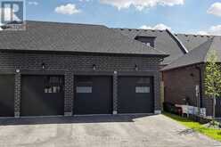 16 VERN ROBERTSON GATE | Uxbridge Ontario | Slide Image Forty-three
