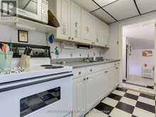9 RIVERGLEN DRIVE | Georgina Ontario | Slide Image Eight