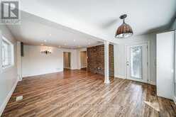 158 BEACH ROAD | Georgina Ontario | Slide Image Three