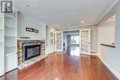 120 BLYTH CRESCENT | Oakville Ontario | Slide Image Eleven