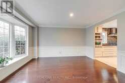 120 BLYTH CRESCENT | Oakville Ontario | Slide Image Six