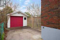 149 EAST 34TH STREET | Hamilton Ontario | Slide Image Five