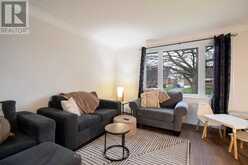 149 EAST 34TH STREET | Hamilton Ontario | Slide Image Sixteen