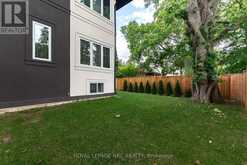 22 LAKE STREET | Grimsby Ontario | Slide Image Forty-six
